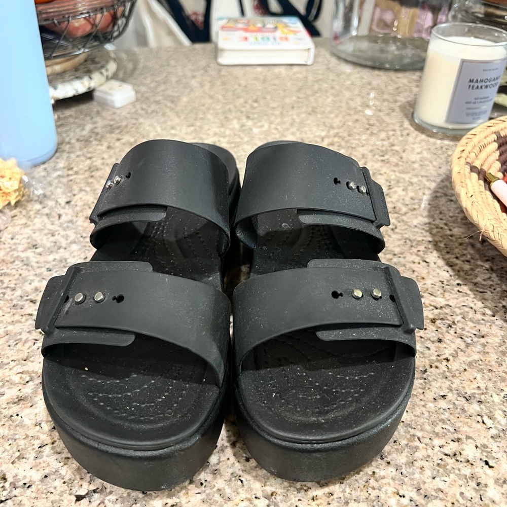 Women’s Black Sandals